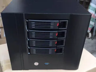 DD NAS 星际蜗牛C款NAS改装-itx主板-3.5寸硬盘版本