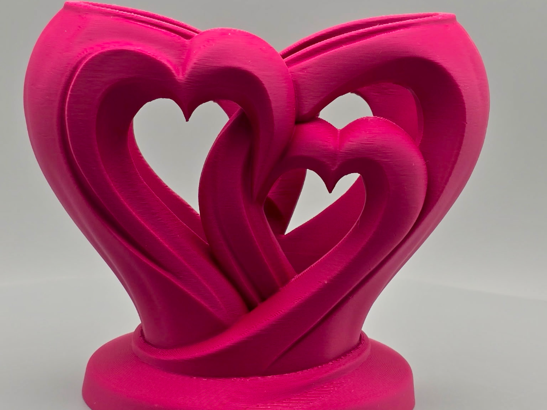 Intertwined Heart Vase
