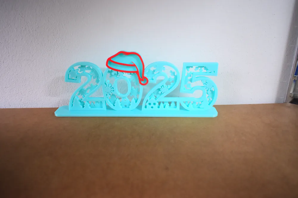 Festive 2025 Decorative Stand by Covic 3D - MakerWorld