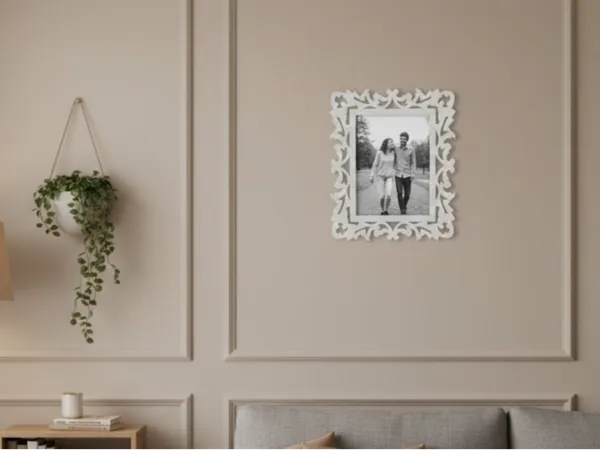 Cadre photo au style baroque fleuri