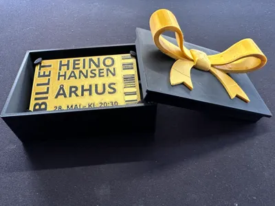 Gift card + Gift Box