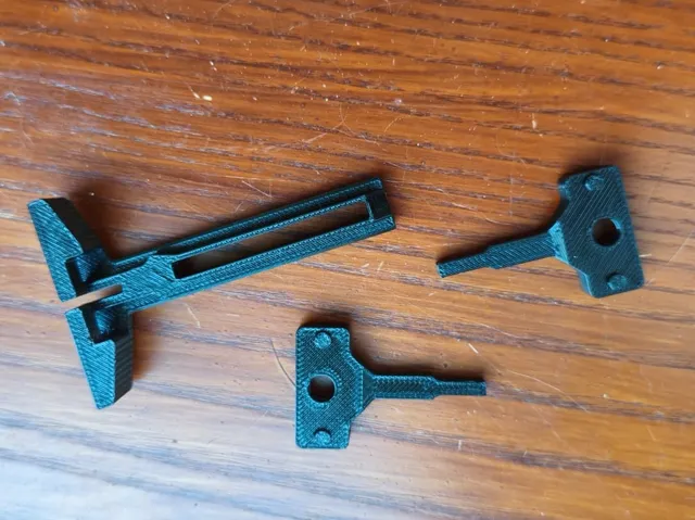 ap7 charging handle - aap01