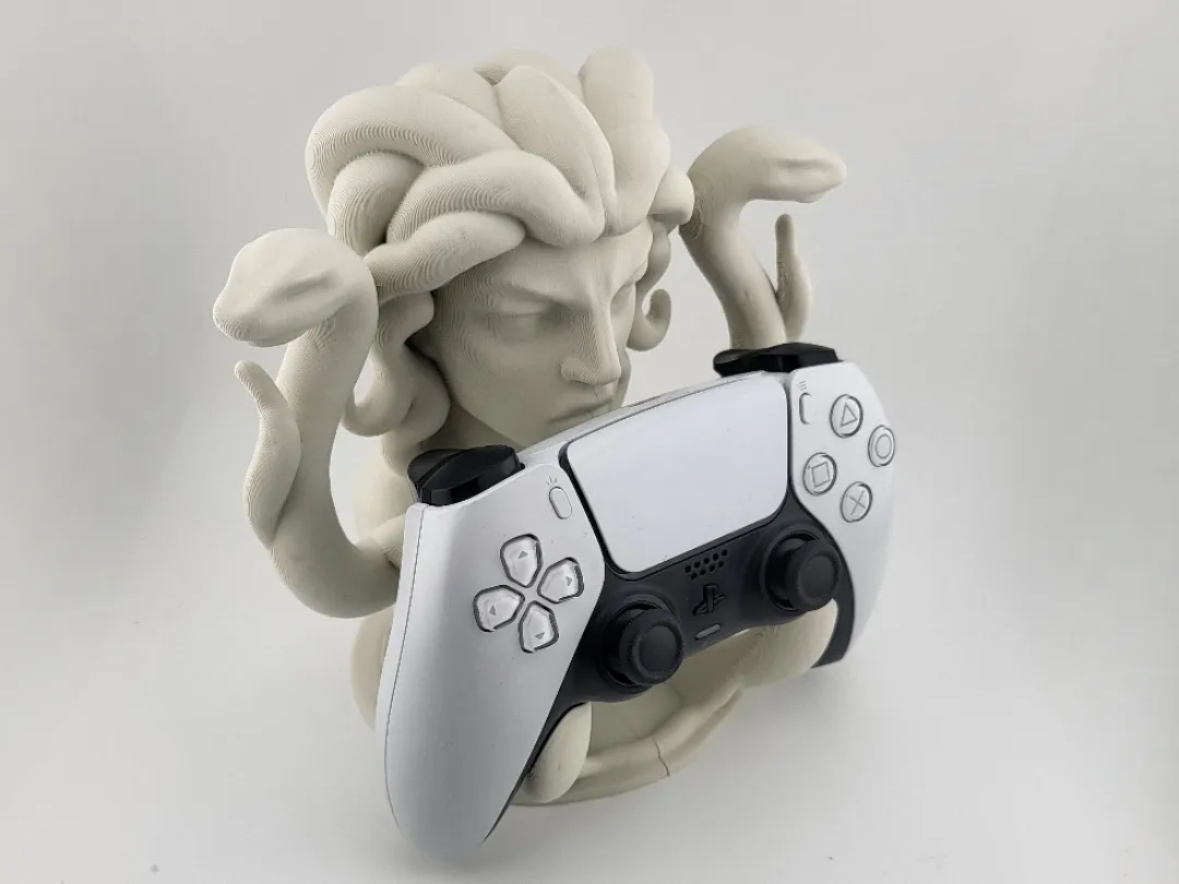 Medusa Controller Stand ps5 ps4 playstation by Mad power MakerWorld: Download Free 3D Models - 3D model önizlemesi