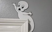 Décoration fantôme pour porte ou mur — photo 1