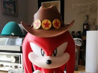 Knuckles With hat
