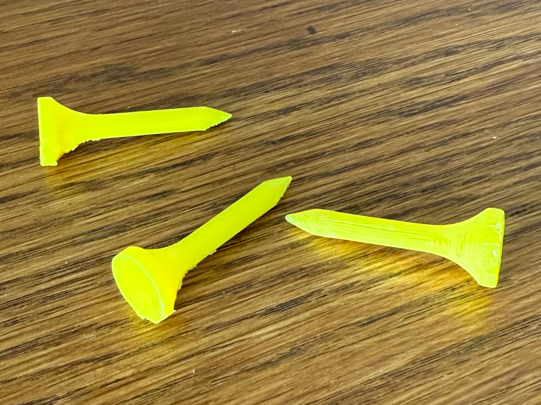 Short Golf Tee