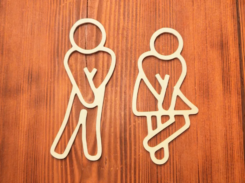funny toilet signs - man and woman