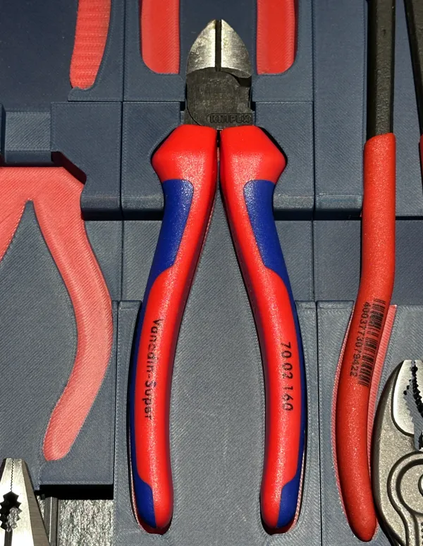https://makerworld.bblmw.com/makerworld/model/USde5f1f630cd395/design/2024-12-23_6ca8be097a0f9.jpg