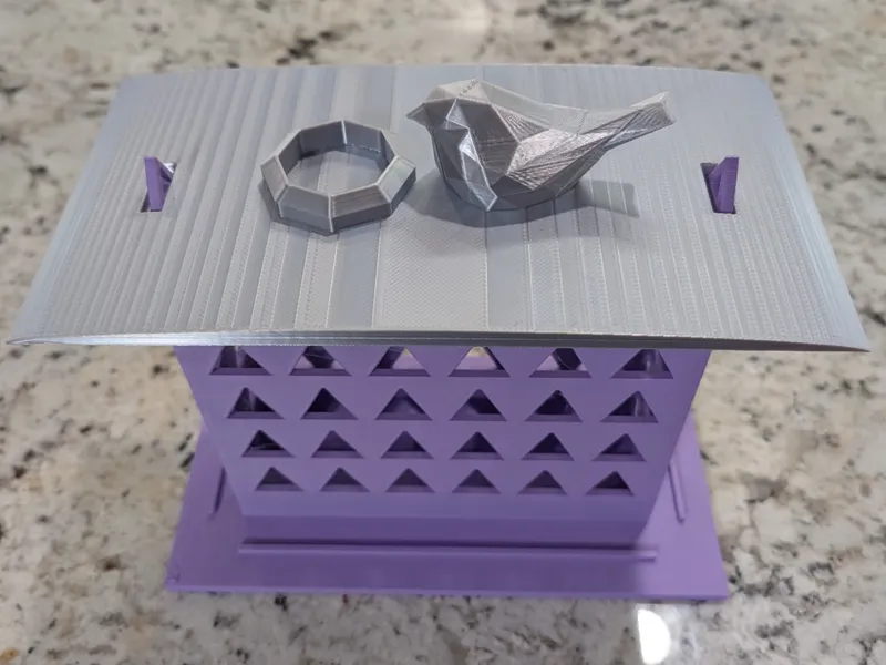 Suet Bird Feeder (HSR) - No Supports Needed