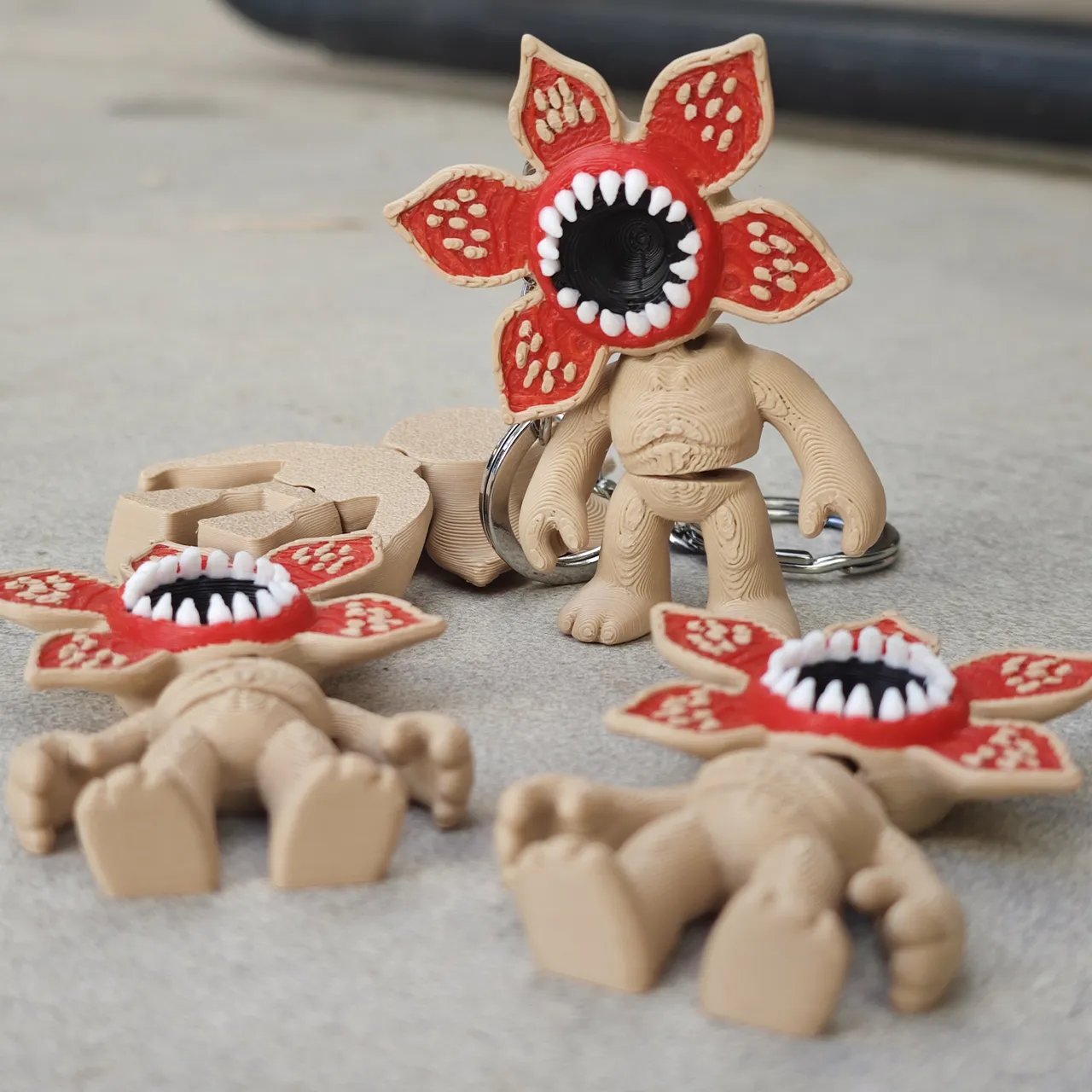 Demogorgon mini flexi keychain - Stranger Things view 4