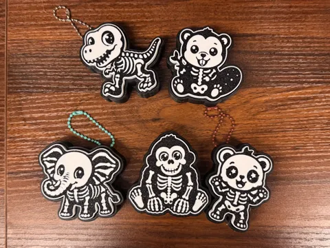 Llavero: Set of 5 animal skeleton figet clickers + keychain — referencia de MakerWorld