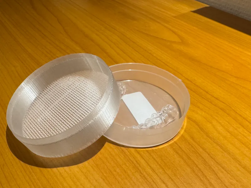 Night guard box lid