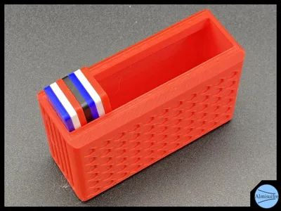 Flexible Color Chart with Integrated Storage