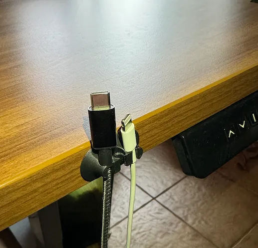 Minimalistic Desktop Cable Holder