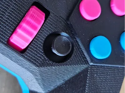 Smaller and gripper right stick for the Alpakka 1