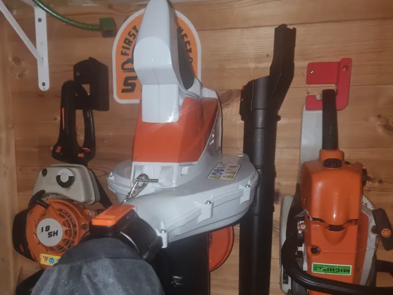 Stihl SHA56 Leaf blower wall mounts