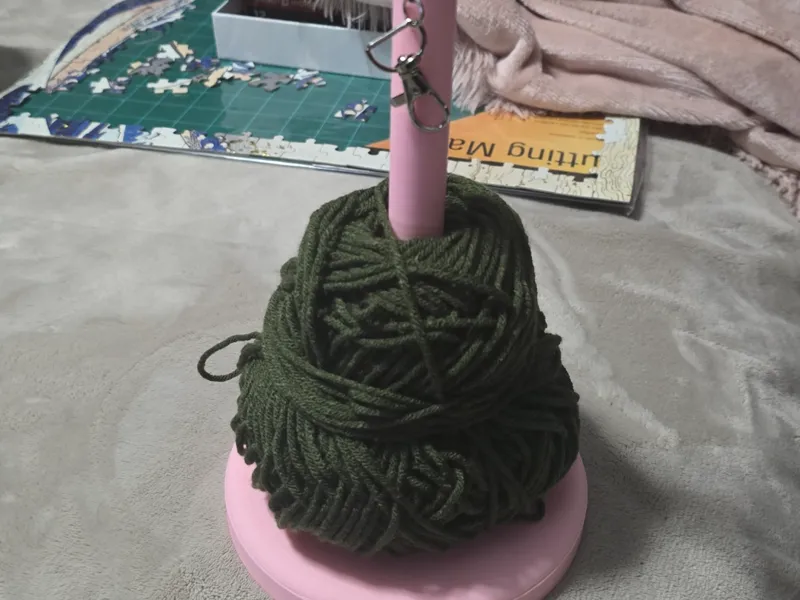 Large Yarn Spooler (10 in)