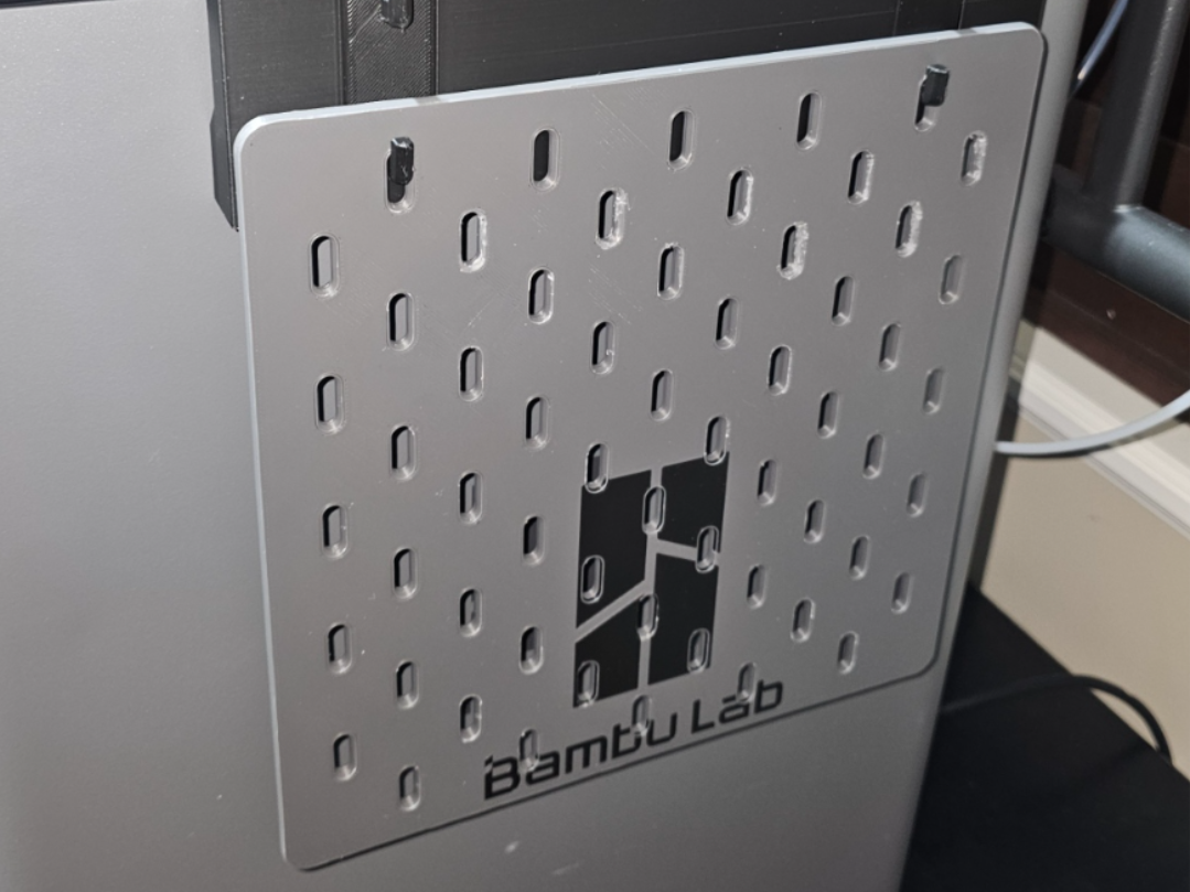 SKADIS Board with Bambu Lab Logo (11x11)