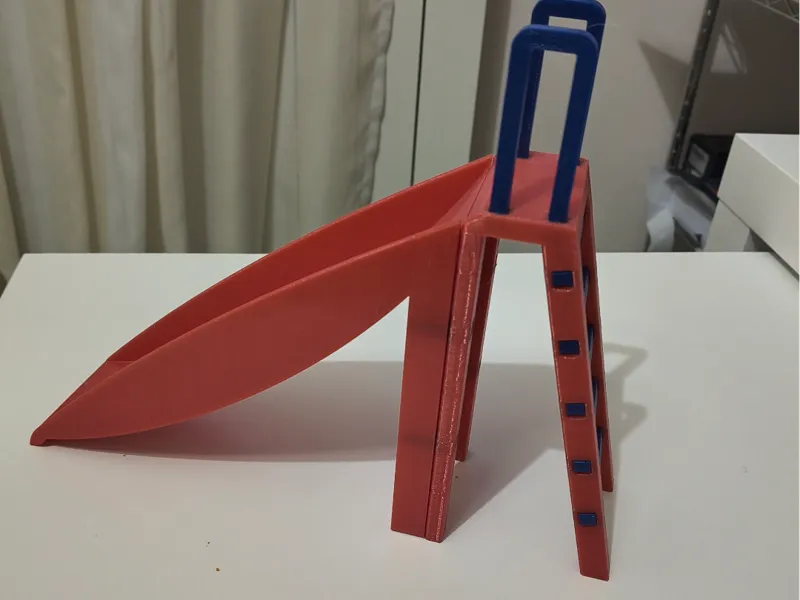 Scivolo bambola personaggio miniatura