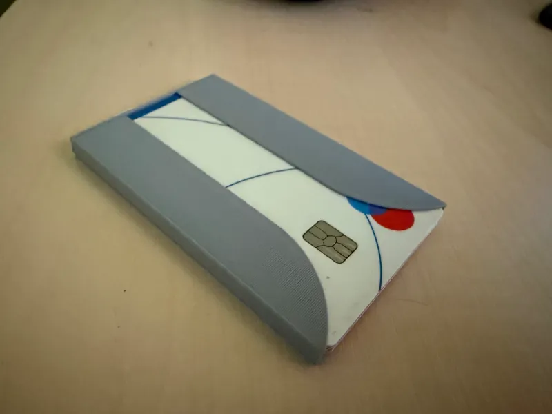 Minimalist credit card holder V2
