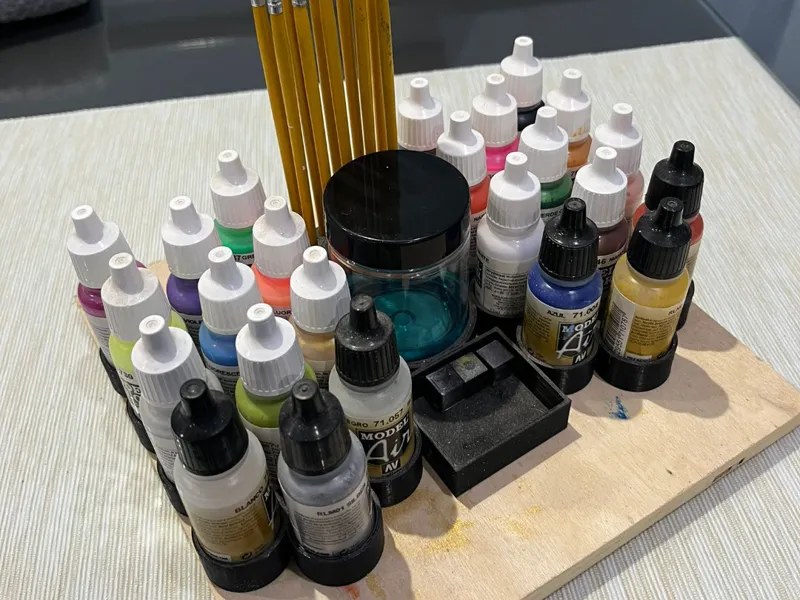 Soporte Pinturas Vallejo y Pinceles