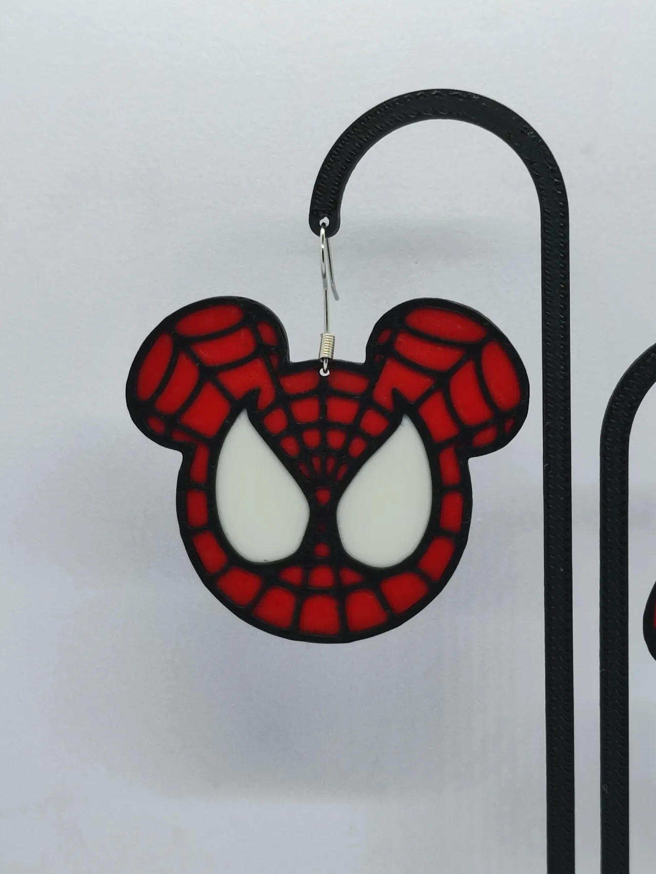 Pendientes SpiderMickey view 4
