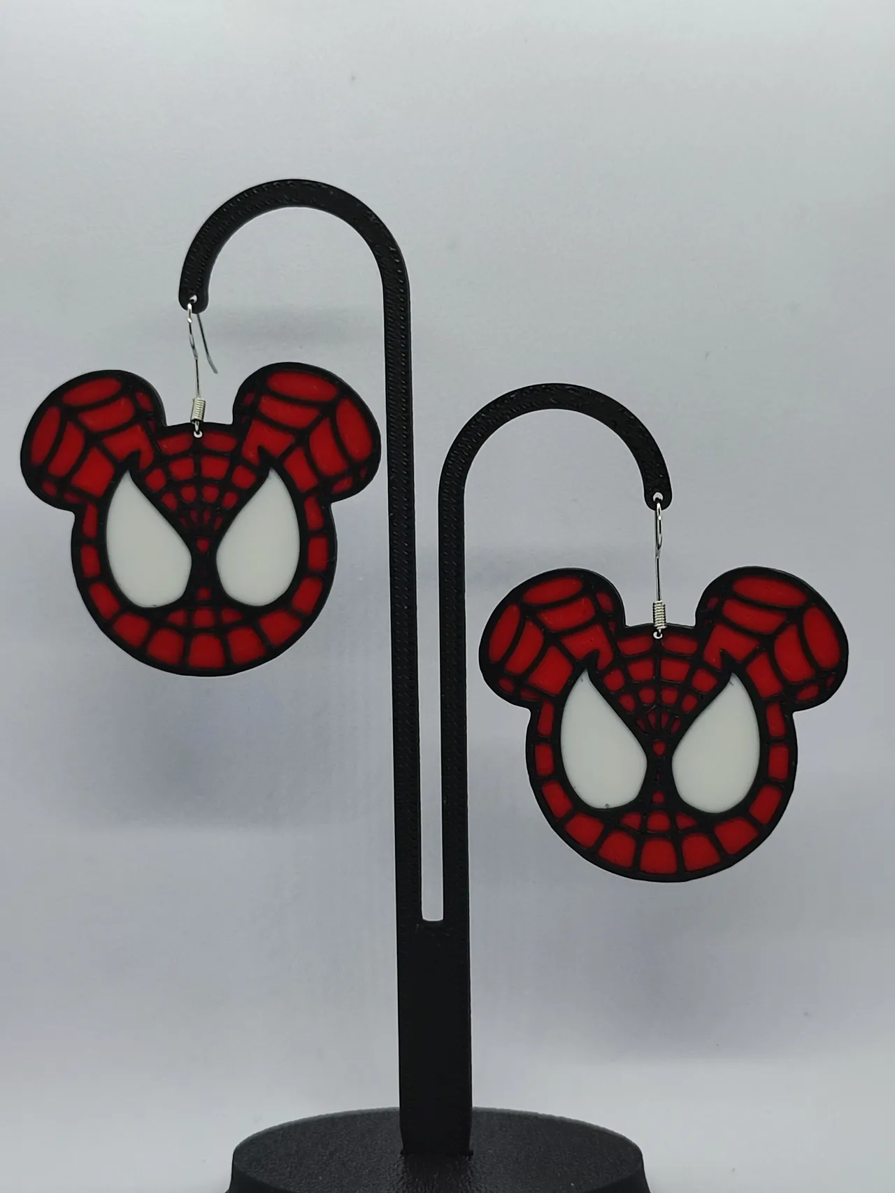Pendientes SpiderMickey view 3