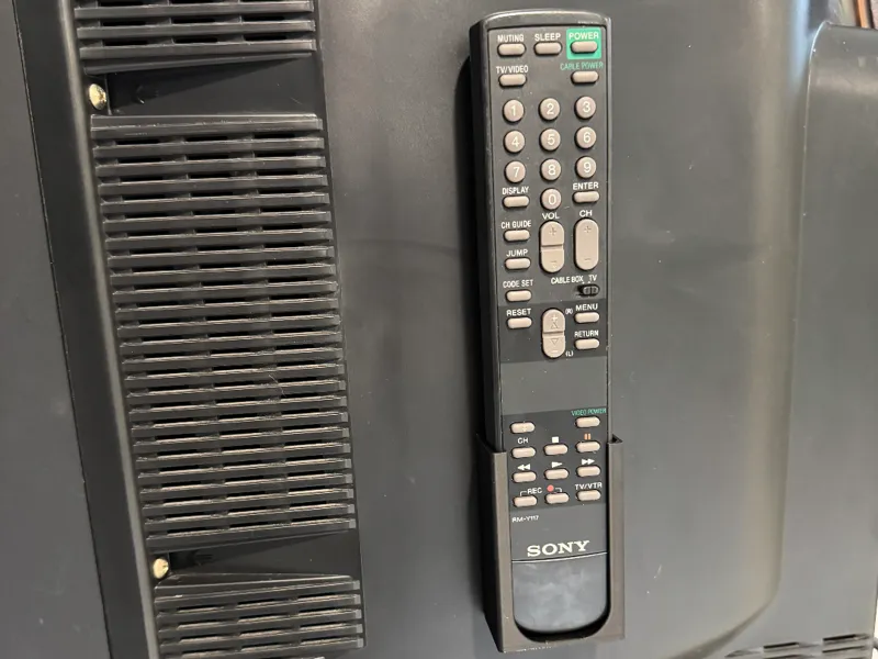 Sony RM-Y117 Remote Holder