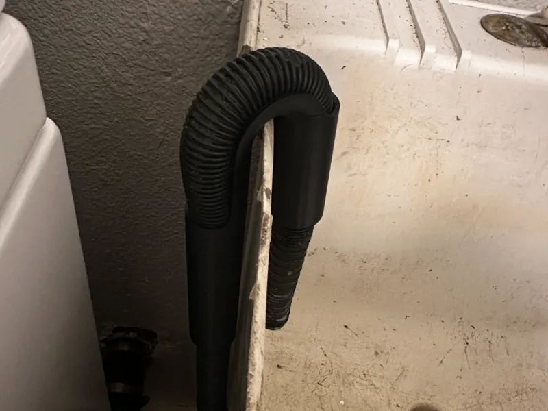 Washing Machine Drain Guide/Mount Tight Radius