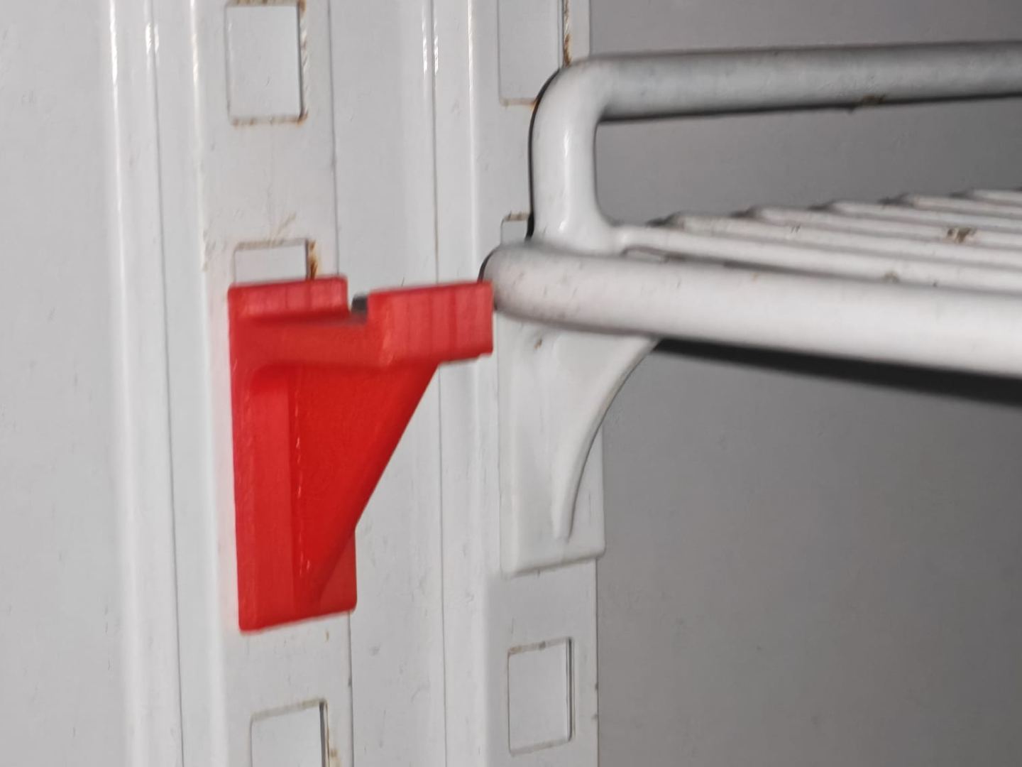 Refrigerator Shelf Support Clip