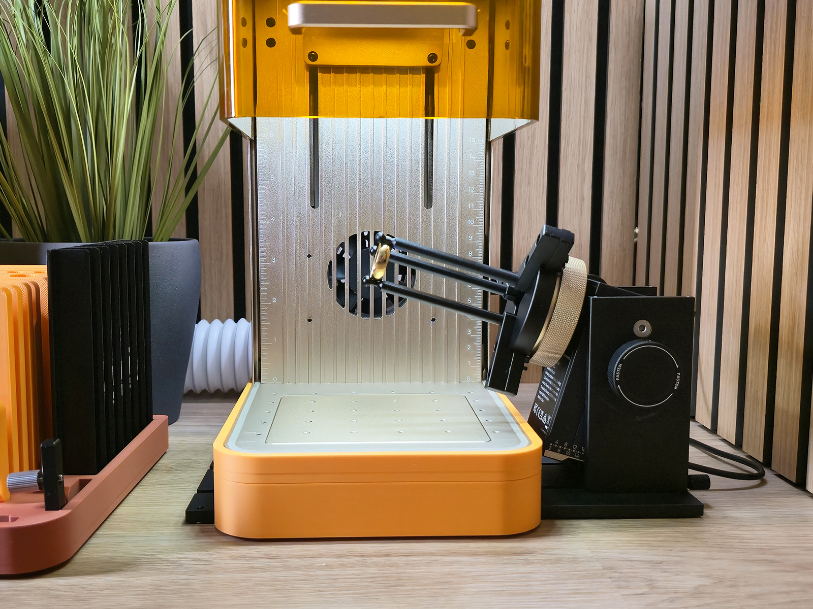 xTool F2 Laser Riser
