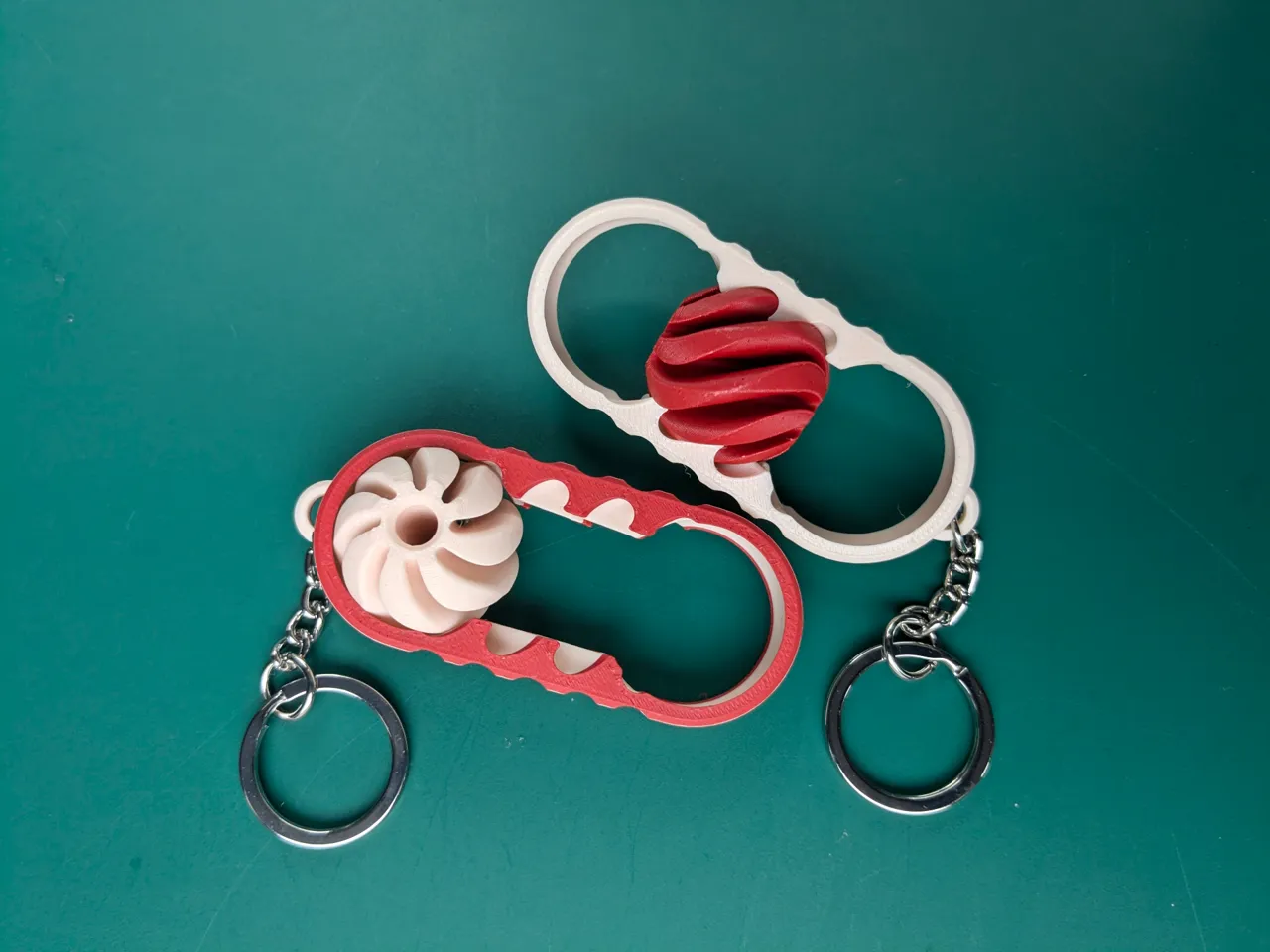 Impossible Passthrough Keychain Fidget - 60 Min view 2