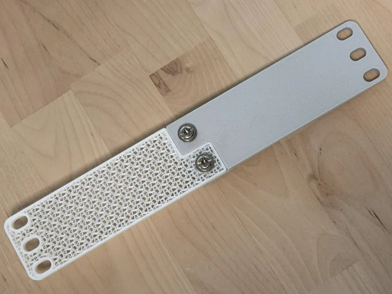 Blank panel for CapRack, 10-inch rack system 