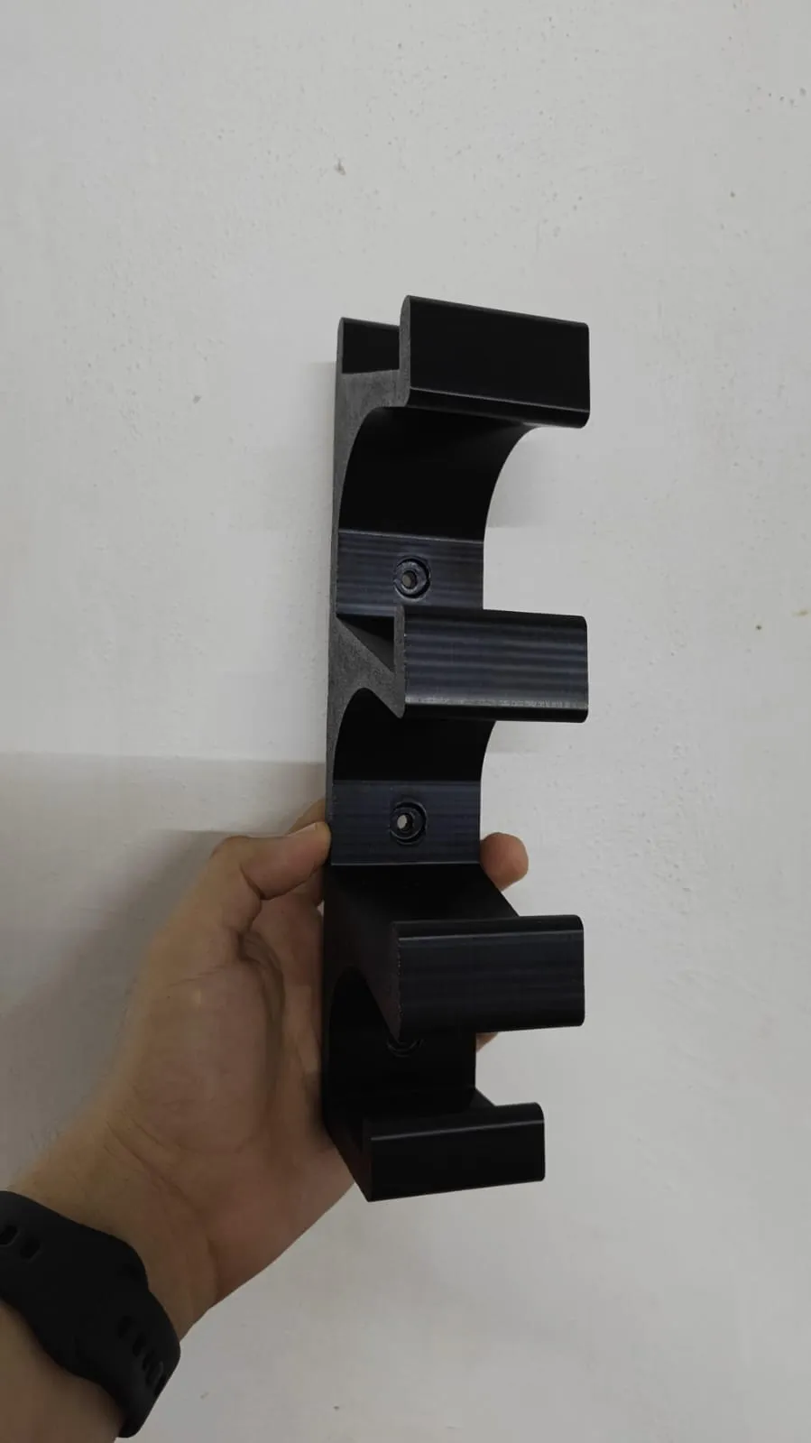 3-Controller & Headset Wall Mount view 4