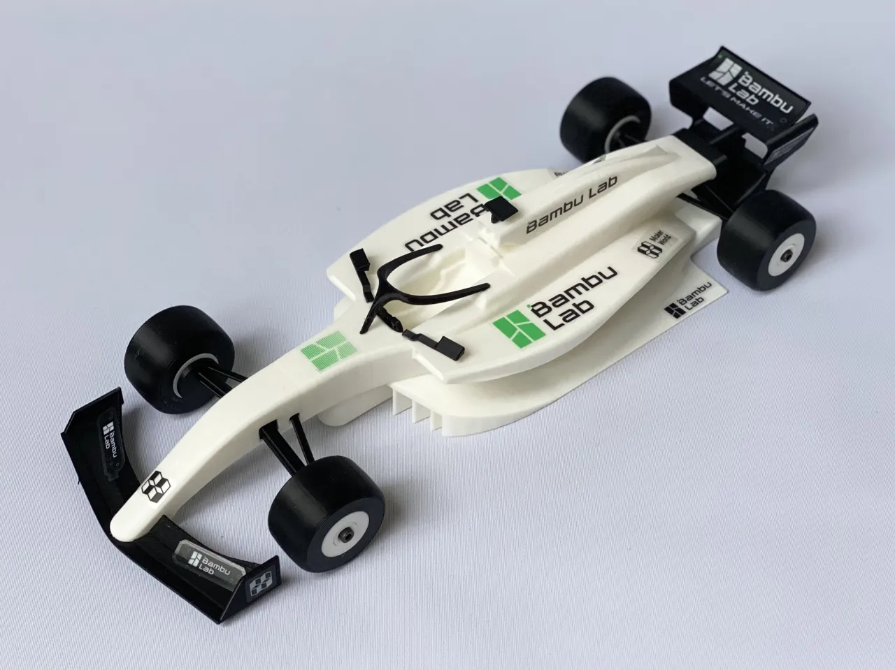 1:16 scale Formula One Model Car, F1 view 2