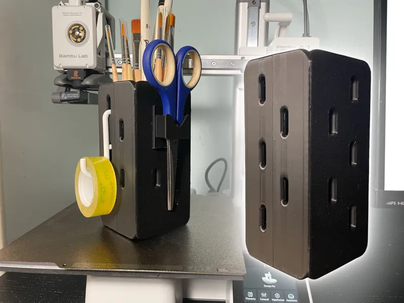 Penholder Skadis