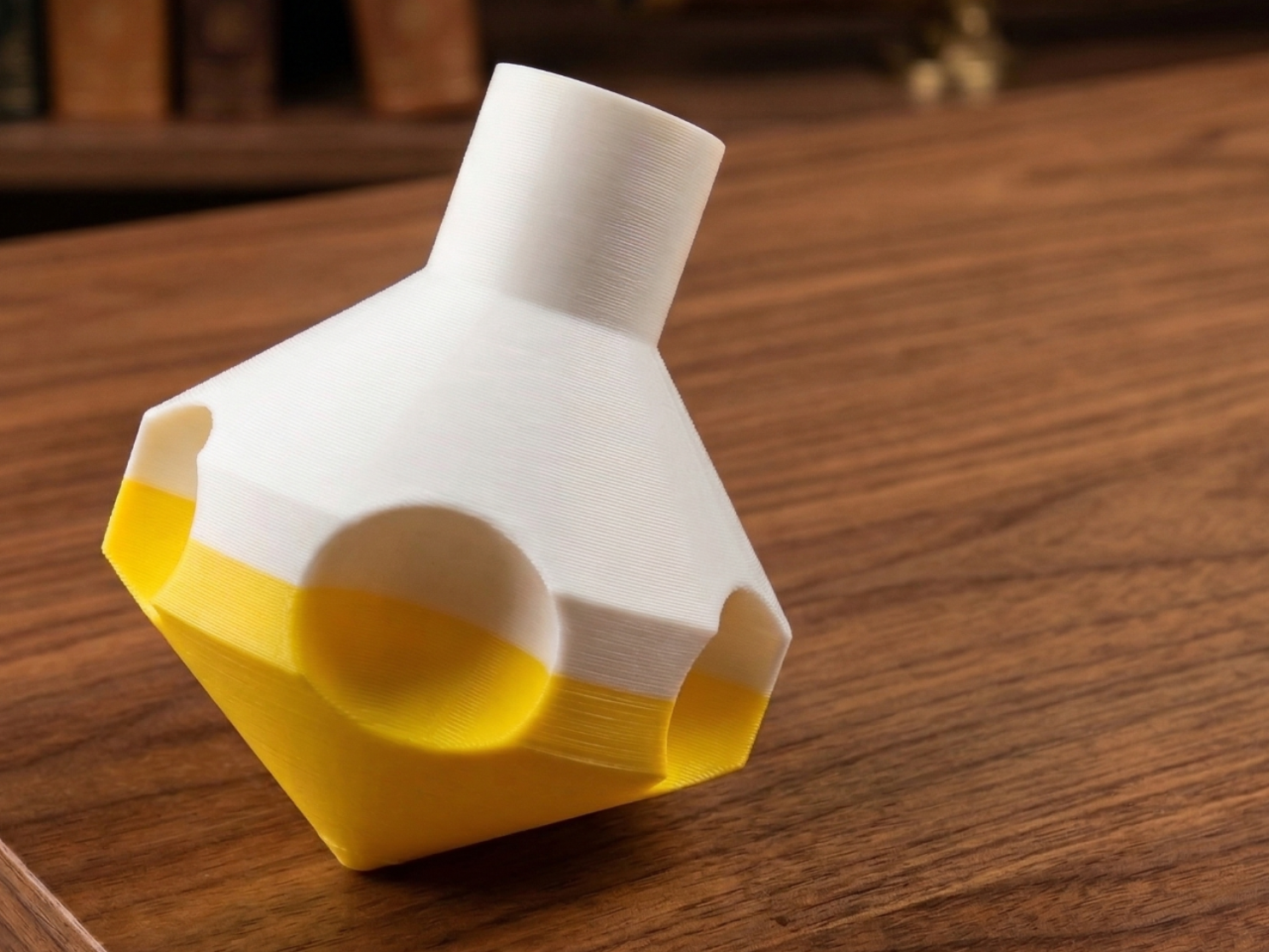 Dual‑Color Spinning Top
