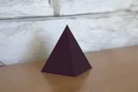 Pyramide décorative — photo 1