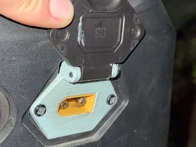 Ninebot charging port modified to XT90 bracket