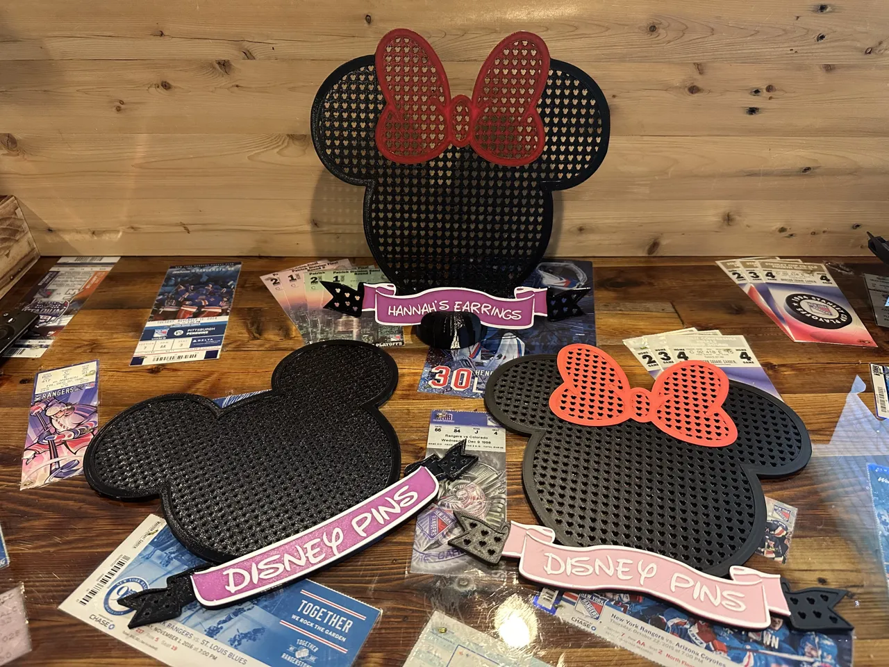 Disney Mickey and Minnie Pin Earring Holders view 2