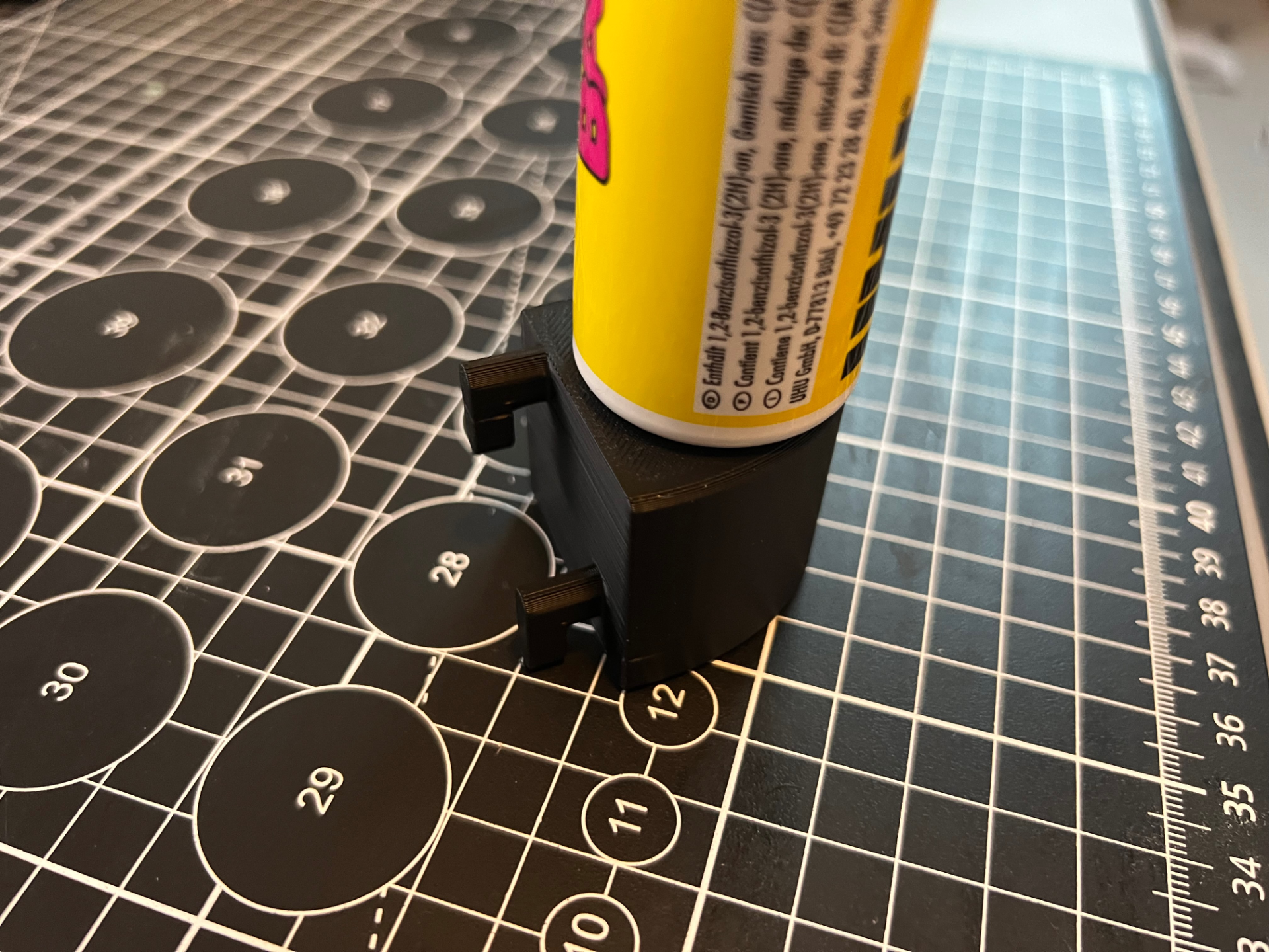 SKADIS UHU Bastelkleber Halter