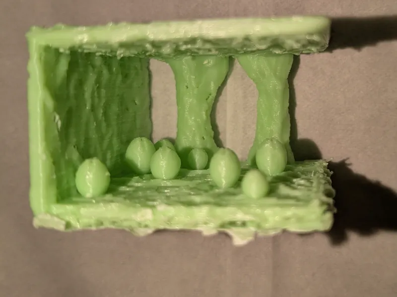 Alien Lair Diorama - From Aliens 2