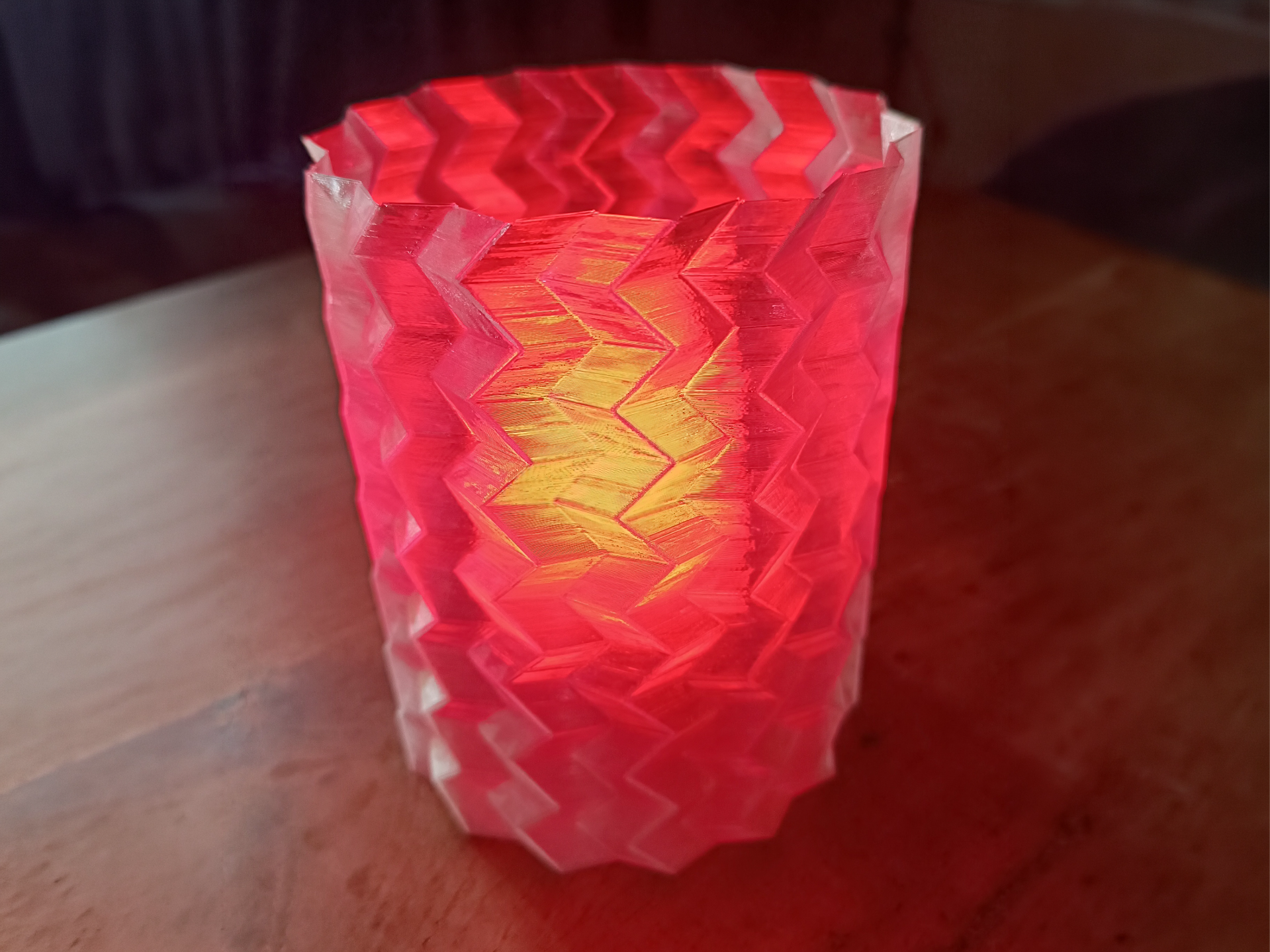 Modern E27 TableTop Lamp - Minimalist Light Cover