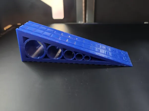 https://makerworld.bblmw.com/makerworld/model/USdf1974eecec26e/design/2024-07-18_70151f3144823.jpg