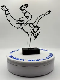 Sculpture filaire danseur de rue, art minimaliste — photo 7