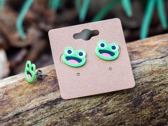 Froggo Stud Earring