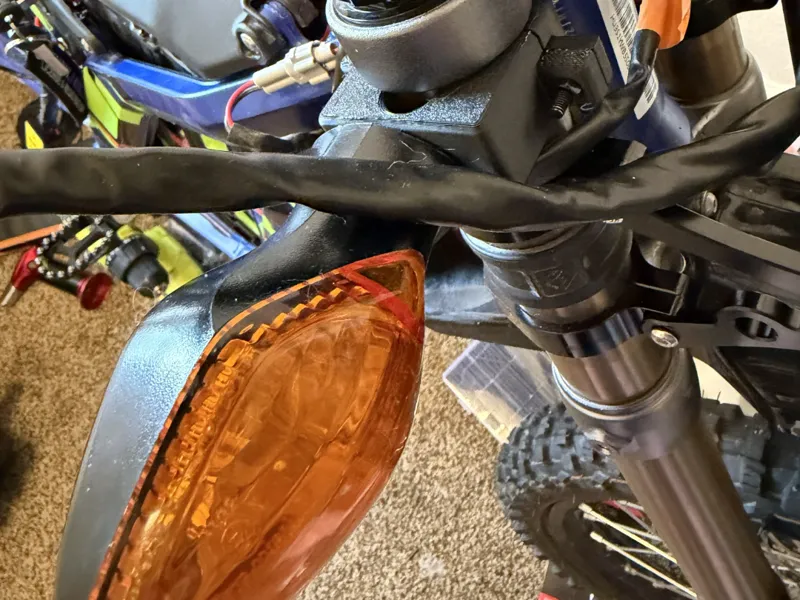 Surron LBX Fork Turn Signal Mounts Mk1