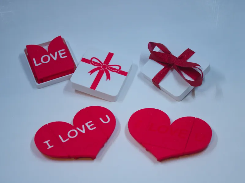 Foldable Pocket Heart