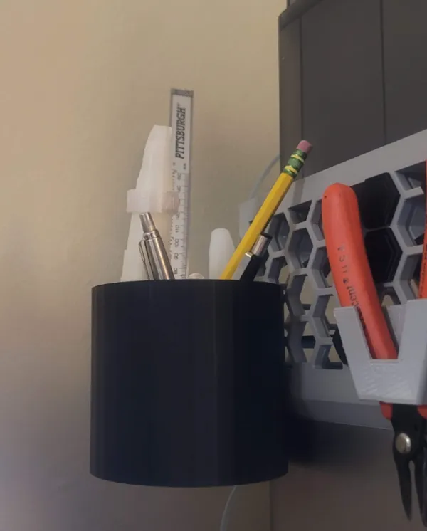 Pot à crayons pour panneau alvéolaire