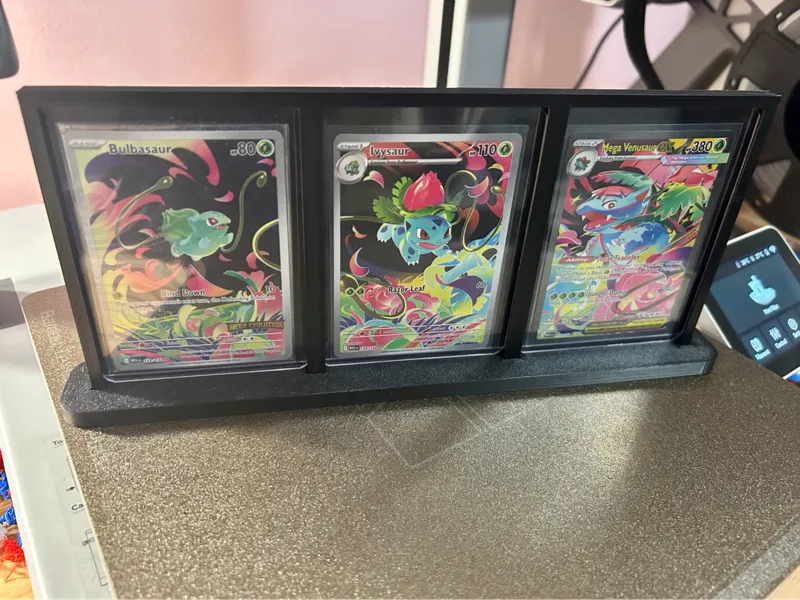 Double & Triple Toploader Card Display Stand